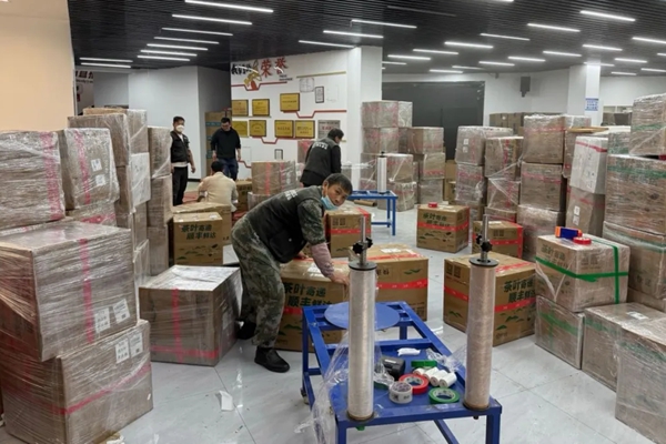 半日达！顺丰包机护航黔茶出山，朝摘暮达江浙沪